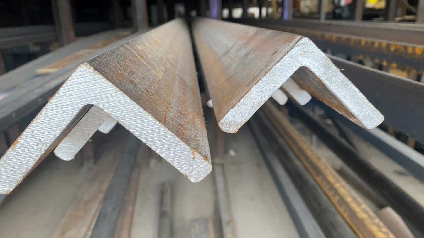 3” x 3” x 3/8” Steel Angle Iron - A36 Hot Rolled Mild Carbon Steel Angle - 0.375” Heavy Duty Steel Angle Bracket - Steel L-Channel Brace - Metal Lintel